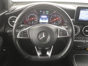 Mercedes GLC C253 2018 Mercedes GLC GLC 350 e 4MATIC, Salon Polska, zdjęcie 14