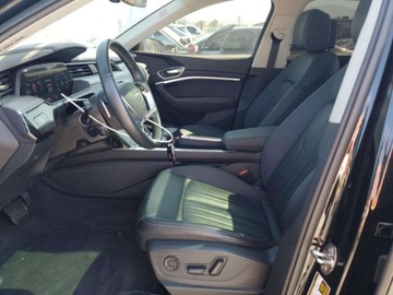 Audi Q8 2024 Audi Q8 E-TRON PREMIUM PLUS, 2024r., 4x4, Elektryczny 355KM, zdjęcie 7