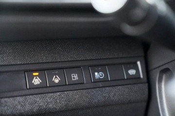 Peugeot 3008 II Plug-In Hybrid Facelifting 1.6 HYBRID4 300KM 2023 Peugeot 3008 GT LINE kamera skóra NAWI grip, zdjęcie 31