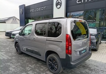 Citroen Berlingo III Osobowy M 1.2 PureTech 110KM 2023 Citroen Berlingo N1 Bogate wyposazenie Niski Przebieg 1.2 Benzyna 110KM, zdjęcie 5