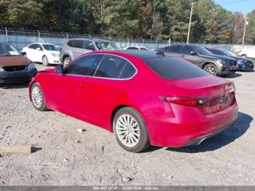 Alfa Romeo Giulia II Sedan Facelifting 2.0 Turbo 280KM 2021 Alfa Romeo Giulia 2021r., 2.0l, od ubezpieczalni 2.0 Benzyna 280KM, zdjęcie 4