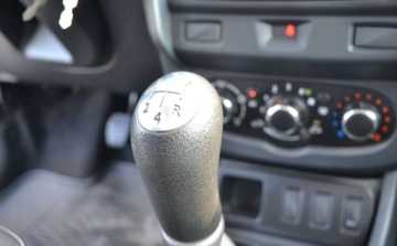 Dacia Duster I SUV Facelifting 1.6 16V 105KM 2014 Dacia Duster 1.6 - bezwypadkowa - Niski przebieg - Oplacona - KLIMATYZACJA, zdjęcie 25