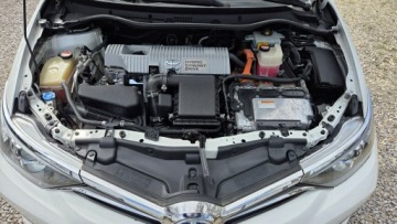 Toyota Auris II Touring Sports Facelifting 1.8 Hybrid 136KM 2016 Toyota Auris 1.8 HSD 136KM PDC Serwis Kamera, zdjęcie 19