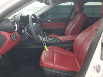 Alfa Romeo Giulia II 2019 Alfa Romeo Giulia 2019 2.0l 2.0 Benzyna 280KM, zdjęcie 7