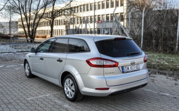 Ford Mondeo IV Kombi 2.0 Duratorq TDCi DPF 140KM 2011 Ford Mondeo SW 2,0TDCI Lift Salon PL Bezwypadkowy 2.0 Diesel 140KM, zdjęcie 2