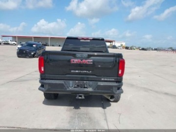  GMC Sierra 2023r., 4x4, 6.6L 6.6 Diesel 445KM, zdjęcie 7