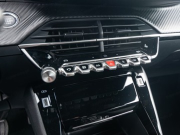 Peugeot 2008 II 2026 Od ręki - Allure e-DCS 1.2 mHEV 110KM / Pakiet Vision, zdjęcie 11
