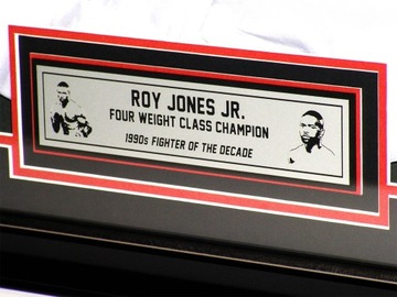 Roy Jones JR Oryginalny autograf na spodenkach w pięknej oprawie HIT