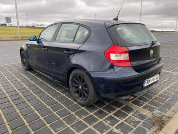 BMW Seria 1 E81/E87 Hatchback 5d E87 2.0 118i 129KM 2006 BMW 118 Benzyna 2.0 - Klimatyzacja - 241 tys km, zdjęcie 3