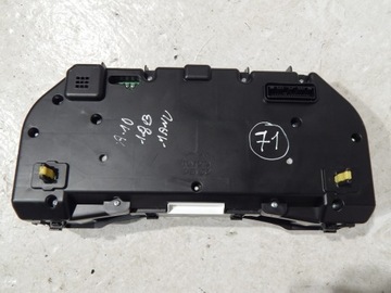 BUDÍKY PŘÍSTROJOVÁ DESKA TOYOTA AVENSIS T27 1.8 B 09-15