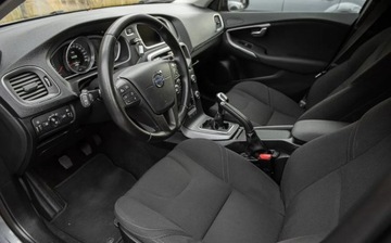 Volvo V40 II Cross Country D2 115KM 2014 Volvo V40 1.6D 115KM Navi Led Pdc Alu Full Serwis Gwarancjia 1.6 Diesel, zdjęcie 22