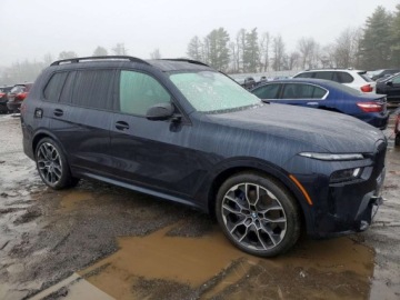 BMW X7 2025 BMW X7 2025 BMW X7 M60i , od ubezpieczalni 4.4 Benzyna 523KM, zdjęcie 2