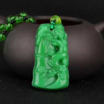 Natural Green Chinese Agate Dragon Rose Pendant Jade Necklace Fashion