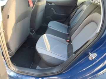 Seat Arona Crossover 1.0 EcoTSI 95KM 2019 Seat Arona bezwypadkowy zadbany Gwarancja, zdjęcie 27