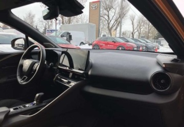 Toyota C-HR II SUV Plug-In 2.0 Hybrid Dynamic Force Plug-in  223KM 2024 Toyota C-HR Toyota C-HR 2.0 PHEV Dynamic Force Executive Premiere Edition, zdjęcie 17