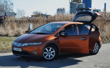 Honda Civic VIII Hatchback 5d 1.4 i 83KM 2008 Honda Civic GWARANCJA, 2008r, 1.4 BenzynaLPG, Niski przebieg, Nowe sprzegl, zdjęcie 17