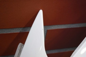 BLATNÍK PRAVÝ BMW 7 F01 F02 BARVA A300