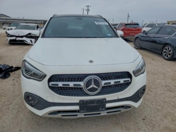 Mercedes GLA II Off-roader 2.0 250 224KM 2021 Mercedes-Benz GLA 2021 MERCEDES-BENZ GLA 250 4MATIC 2.0 Benzyna 224KM, zdjęcie 10
