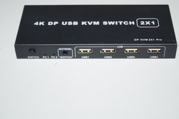 R137 4k dp usb kvm switch 2x1