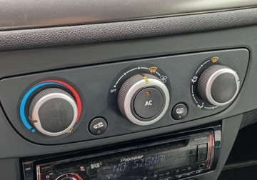 Renault Megane III Grandtour Facelifting 2013 1.6 16V 110KM 2014 Renault Megane Kupiony w Polsce - bezwypadkowy - benzyna - 1,6 - 110 KM 1.6, zdjęcie 28