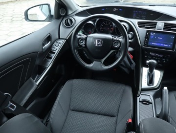 Honda Civic IX Hatchback 5d Facelifting 1.8 i-VTEC 142KM 2016 Honda Civic 1.8 i-VTEC, Automat, Navi, Klima, zdjęcie 6