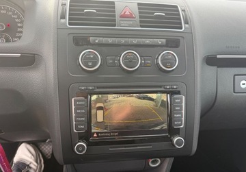 Volkswagen Touran II 2.0 TDI 140KM 2015 Volkswagen Touran 2.0Tdi DSG 7-mio osobowy MAX Opcja 2.0 Diesel 140KM, zdjęcie 12