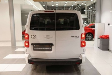 Toyota 2024 Toyota Proace Verso 2.0 D4-D Long Business 2.0 Diesel 144KM, zdjęcie 4