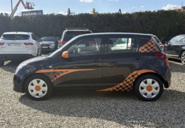 Suzuki Swift IV 2007 Suzuki Swift 2007r. 1.2 Diesel 69KM, zdjęcie 2