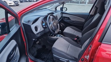 Toyota Yaris III Hatchback 5d Facelifting Hybrid 100KM 2016 Toyota Yaris Hybrid 100 Premium III (2011-2019), zdjęcie 11