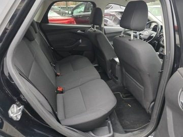 Ford Focus III Kombi Facelifting 1.0 EcoBoost 125KM 2017 Ford Focus 1.0 EcoBoost 125 KM, Grzana Kierownica,, zdjęcie 32