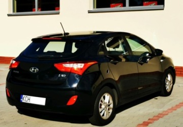 Hyundai i30 II Wagon 1.4 CVVT 100KM 2014 Hyundai i30 1.4 Benzyna, NAVI Kamera - Super Stan 1.4 Benzyna 100KM, zdjęcie 3