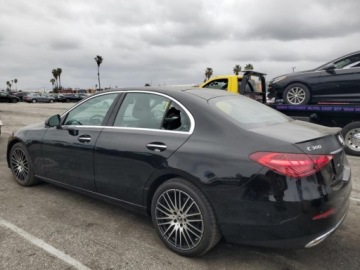 Mercedes Klasa C W206 2023 Mercedes-Benz Klasa C 2023r., 4x4, 2.0L 2.0 Benzyna 255KM, zdjęcie 2