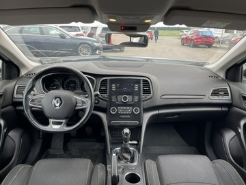 Renault Megane IV Hatchback 5d 1.2 Energy TCe 100KM 2017 Renault Megane Klimatronik Czujniki parkowania, zdjęcie 7