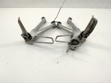 КОМПЛЕКТ ПОДСТАВОК ДЛЯ НОГ ЗАДНЕГО ПАССАЖИРА SUZUKI BANDIT GSF 600 00-04