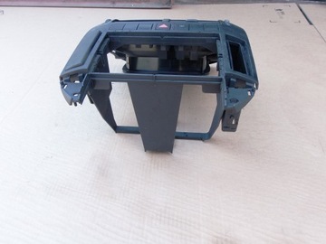 KONSOLA SRODKOWA KRATKA NAWIEWU PRZYCISKI 6Q0858719A VW POLO 9N IV EUROPA