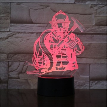 LAMPKA NOCNA 3D STRAŻAK PILOT PREZENT