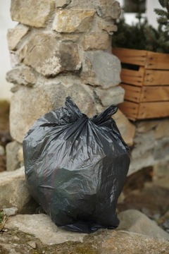 ПАКЕТЫ ДЛЯ МУСОРА универсальные черные ПВД 160л 10 шт, толщина 24 микрон