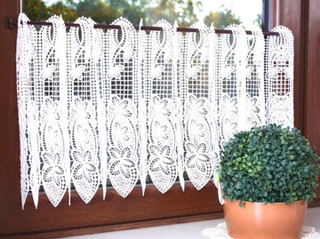 Белая кухонная штора Заздростка Гипюр, высота 40 см