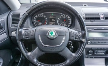 Skoda Octavia II Kombi 1.6 TDI CR DPF 105KM 2011 Skoda Octavia Skoda Octavia 1.6 TDI 105KM 1.6 Diesel 105KM, zdjęcie 10