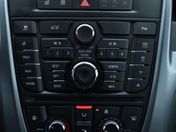 Opel Astra J Sedan 1.6 Twinport ECOTEC 115KM 2016 Opel Astra 1.6 16V, Salon Polska, 1. Właściciel, zdjęcie 14