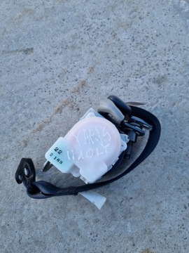 KOMPLET SEDADLA PŘEDEHŘÁTÝCH SEDAČKY POHOVKA ZADNÍ TOYOTA YARIS II 06-11R 5D