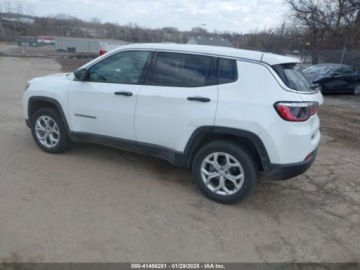 Jeep Compass II 2024 Jeep Compass 2024 Jeep Compass Sport 4x4 2.0 Benzyna 200KM, zdjęcie 2