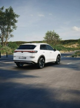 Volkswagen T-Roc I SUV Facelifting 1.5 TSI ACT 150KM 2026 Volkswagen T-Roc Wersja Style 1.5 eTSI 150 KM DSG, zdjęcie 5