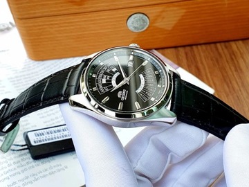 Многолетний календарь ORIENT RA-BA0006B10B
