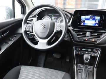 Suzuki SX4 II 2022 Suzuki SX4 S-Cross 1.5 Hybrid, Salon Polska, zdjęcie 6