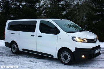 Toyota Proace II Verso Compact 2.0 D-4D 150KM 2020 Toyota ProAce Toyota ProAce D-4D Long 3,0t Mobilny Life 2.0 Diesel 150KM, zdjęcie 17