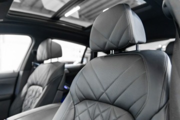 BMW X6 G06 SUV 3.0 40d 340KM 2023 BMW X6 40d. All Black. Gwarancja 05.2027., zdjęcie 32