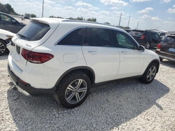 Mercedes GLC C253 2021 Mercedes-Benz GLC Mercedes-Benz GLC 300 4Matic, od ubezpieczalni 2.0 255KM, zdjęcie 3