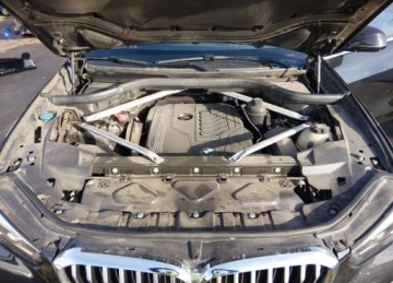 BMW X5 G05 SUV 3.0 40i 340KM 2019 BMW X5 2019r., Xdrive40i, 3L, od ubezpieczalni 3.0 Benzyna 340KM, zdjęcie 13