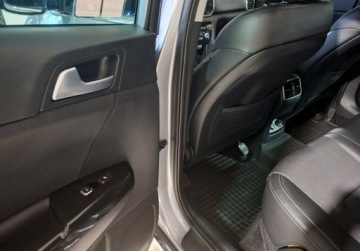 Kia Sportage IV SUV Facelifting 1.6 GDI 132KM 2018 Kia Sportage LED Climatronic Navi Keyless Kamera Alu 17 Salon PL Dealer Kia, zdjęcie 20